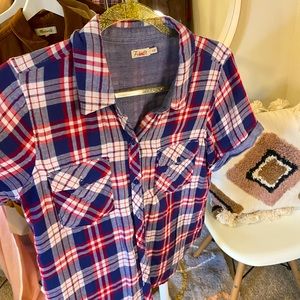 Faherty plaid top. Never worn.